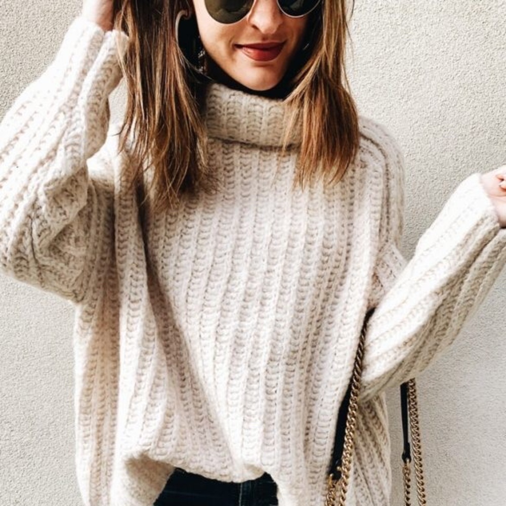 Free People fluffy fox sweater XS